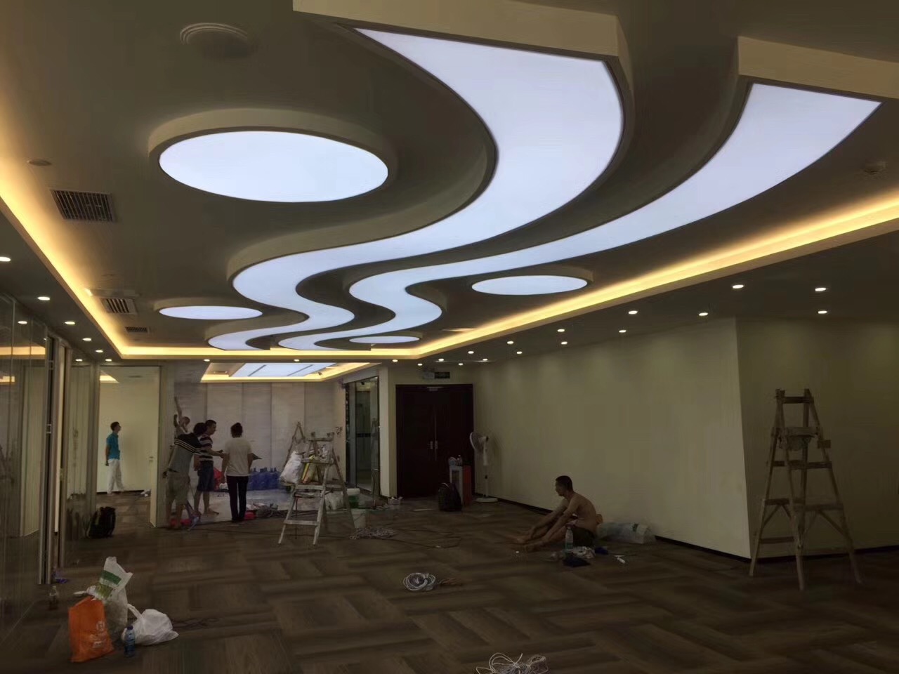 Translucent Shape Image